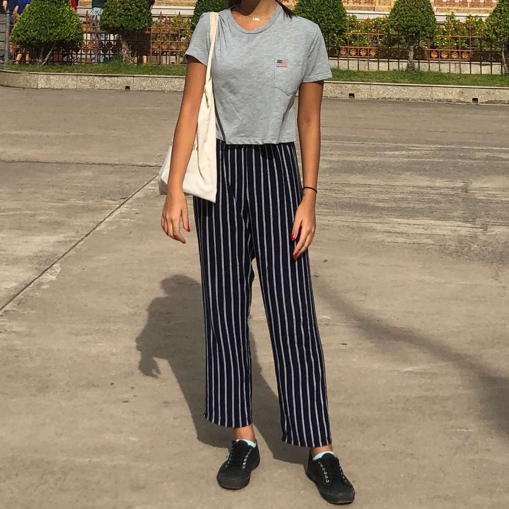 Brandy Melville Loose Fit Blue Stripped Pants
